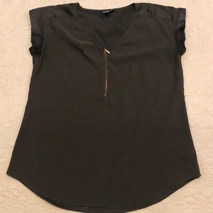 Large Express top dark green